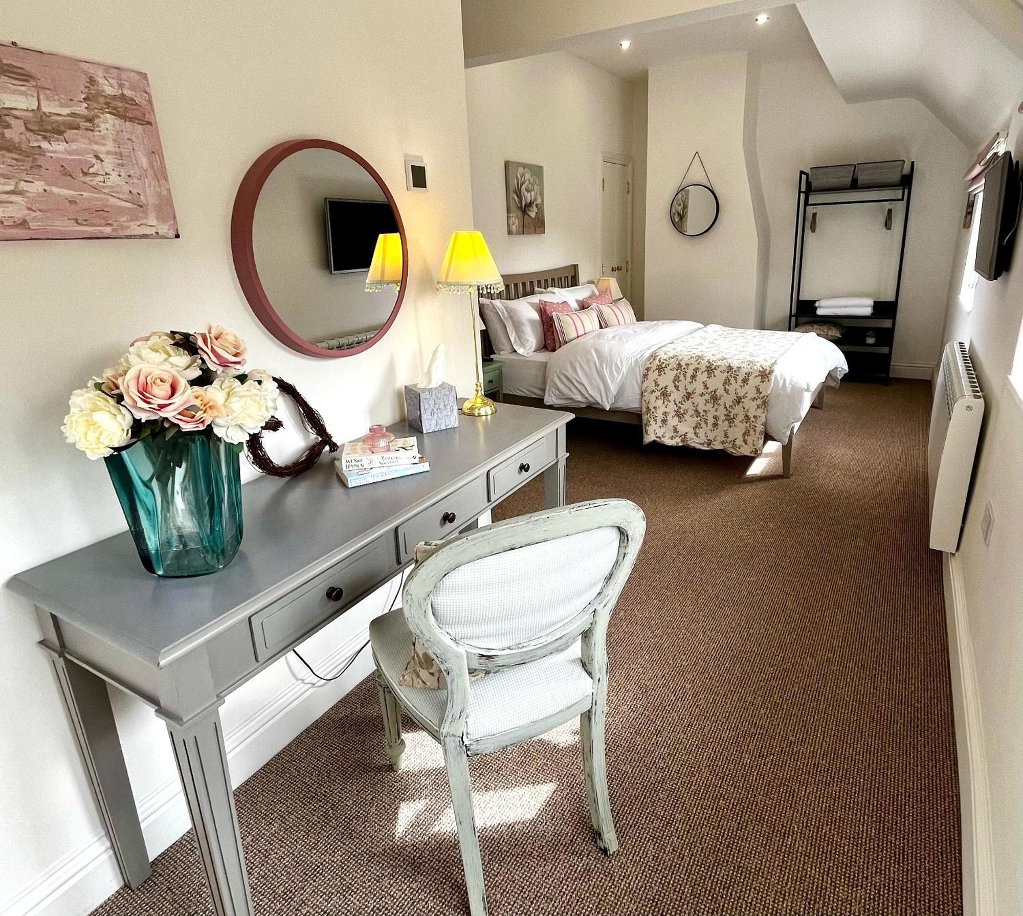 Flower Cottage By Ludlow Castle With Onsite Parking المظهر الخارجي الصورة