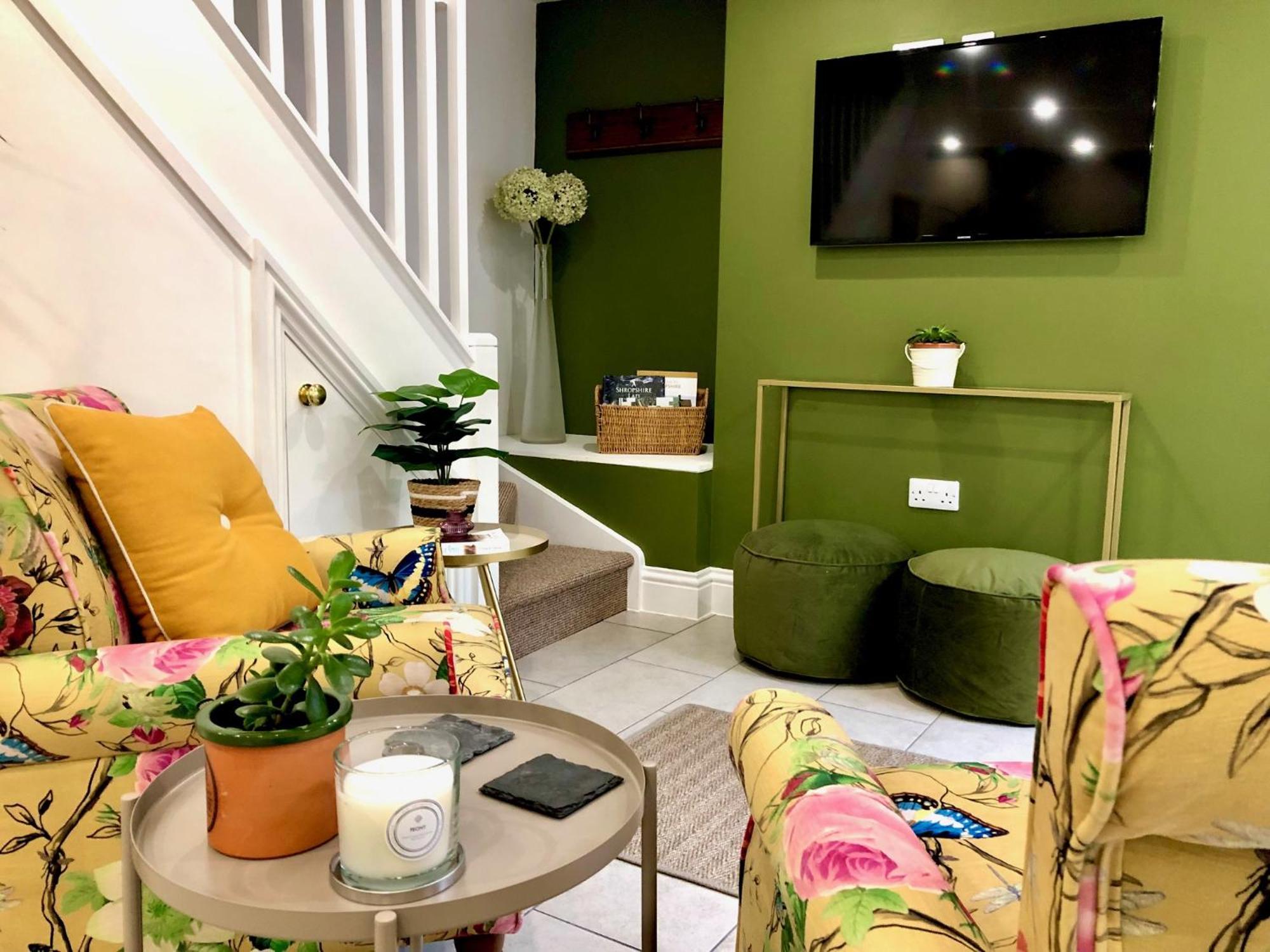 Flower Cottage By Ludlow Castle With Onsite Parking المظهر الخارجي الصورة