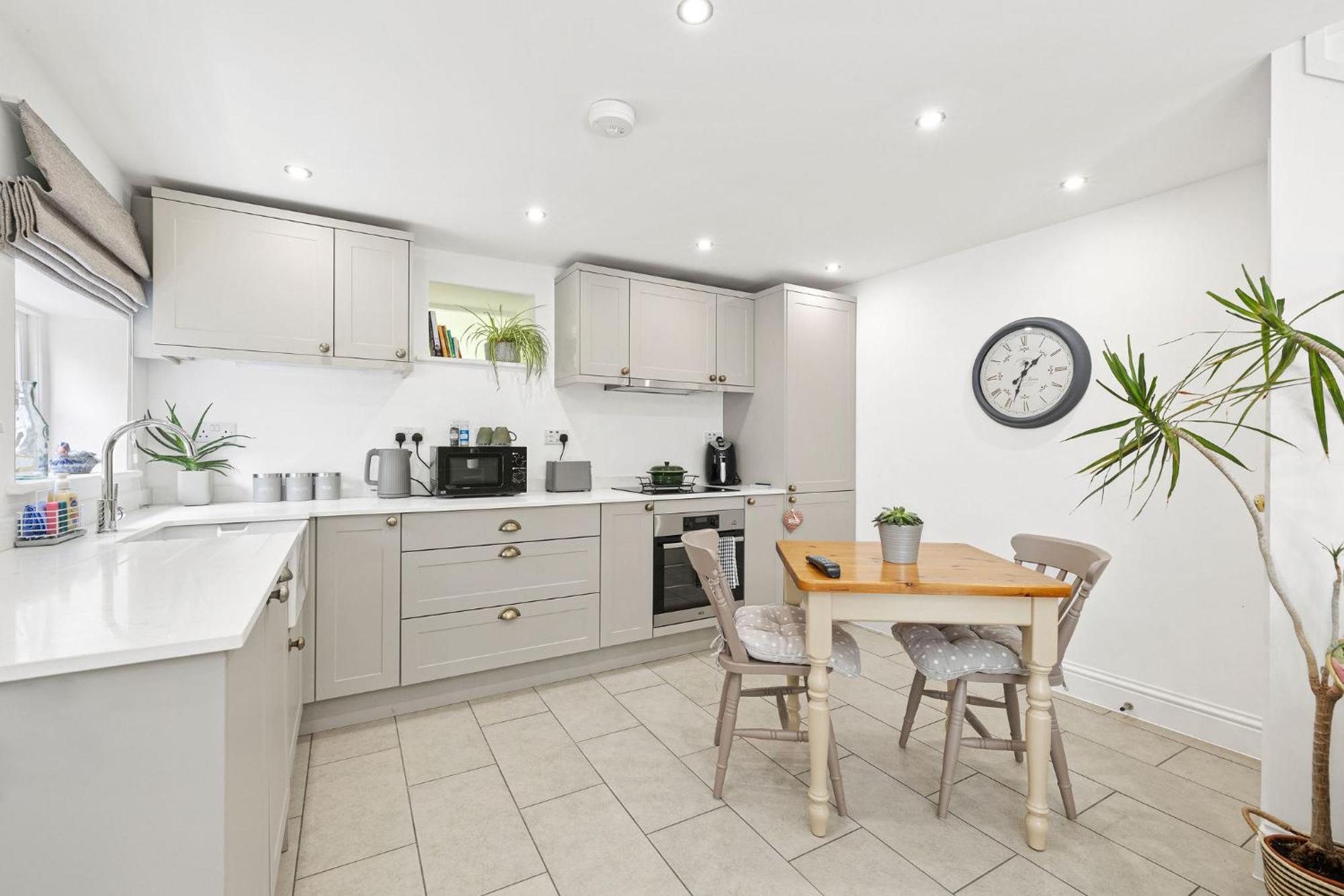 Flower Cottage By Ludlow Castle With Onsite Parking المظهر الخارجي الصورة